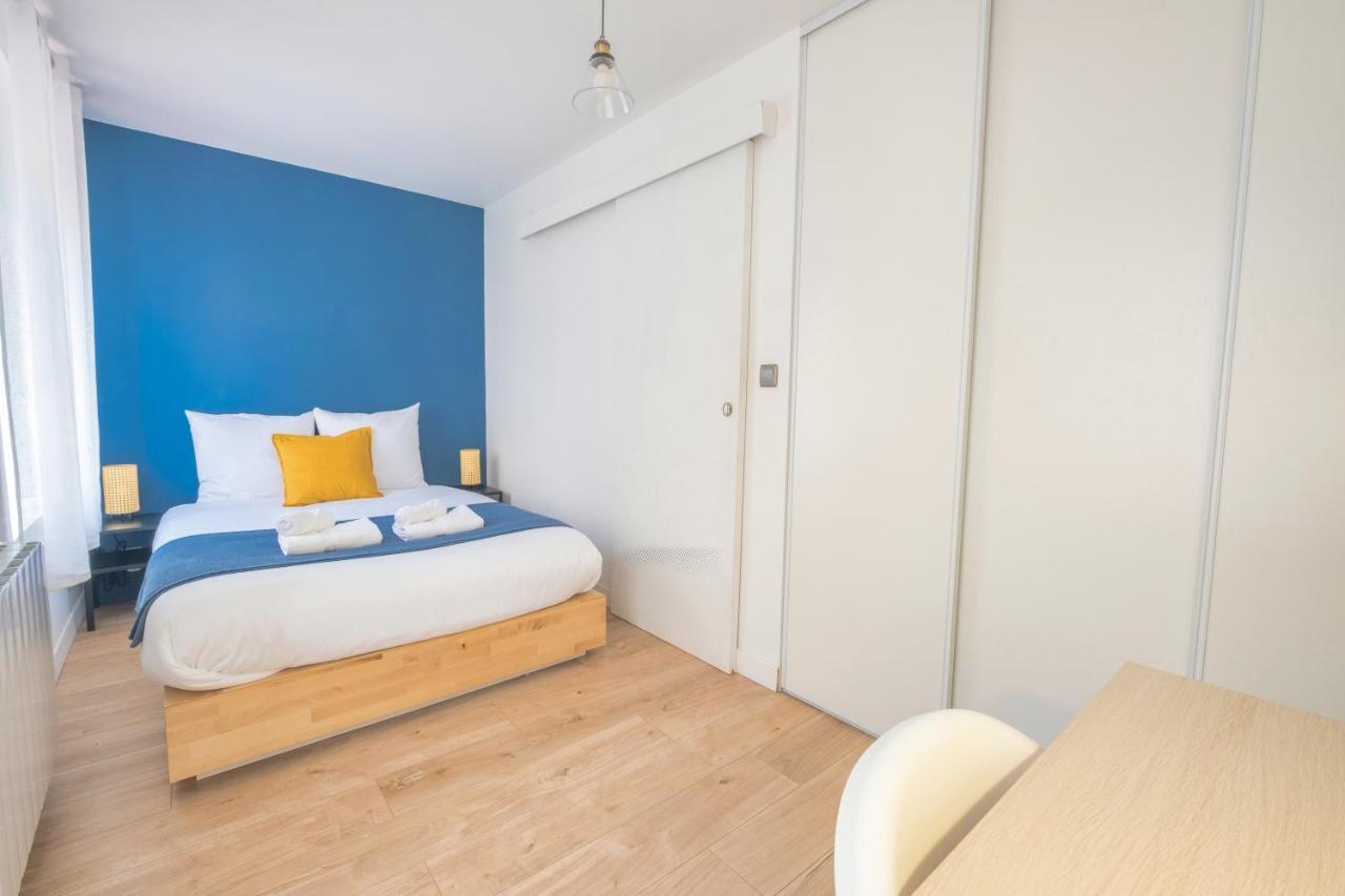 Triplex Cosy Apartment Reims Bagian luar foto