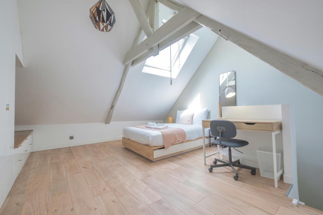 Triplex Cosy Apartment Reims Bagian luar foto